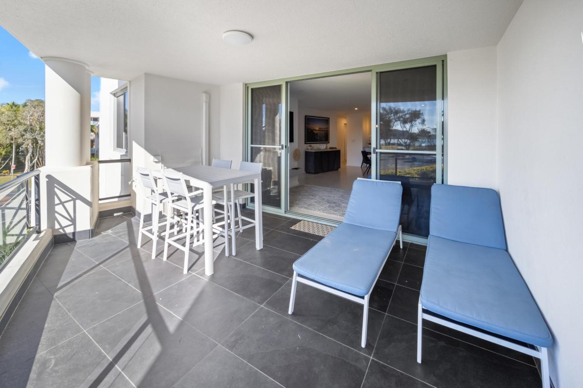 Bay Royal Apartments Teluk Byron Bagian luar foto