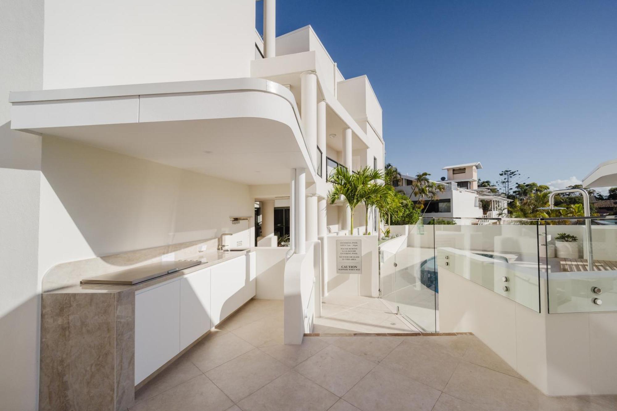 Bay Royal Apartments Teluk Byron Bagian luar foto